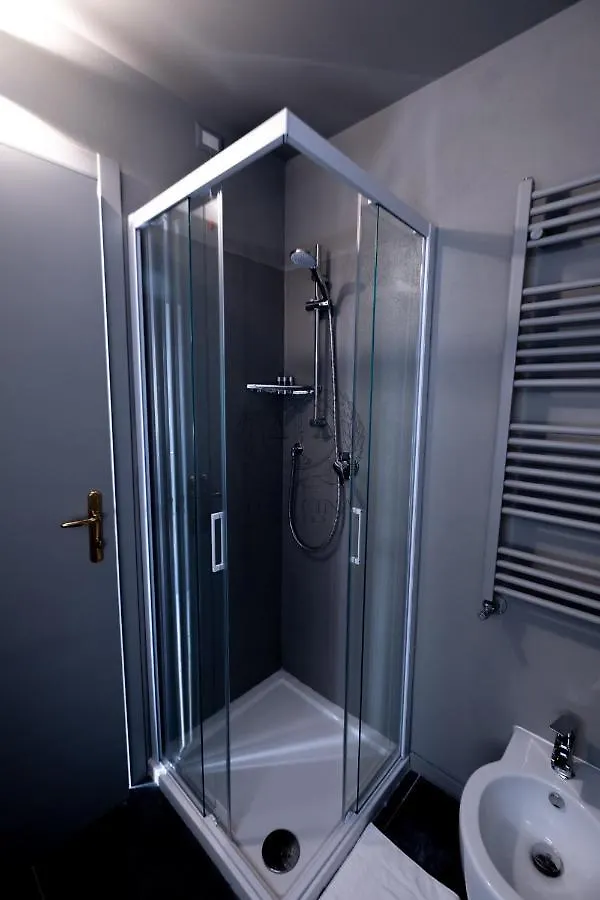 Officina Suites - Apartment , Navigli, Bocconi, Movida, Porta Ticinese Milan