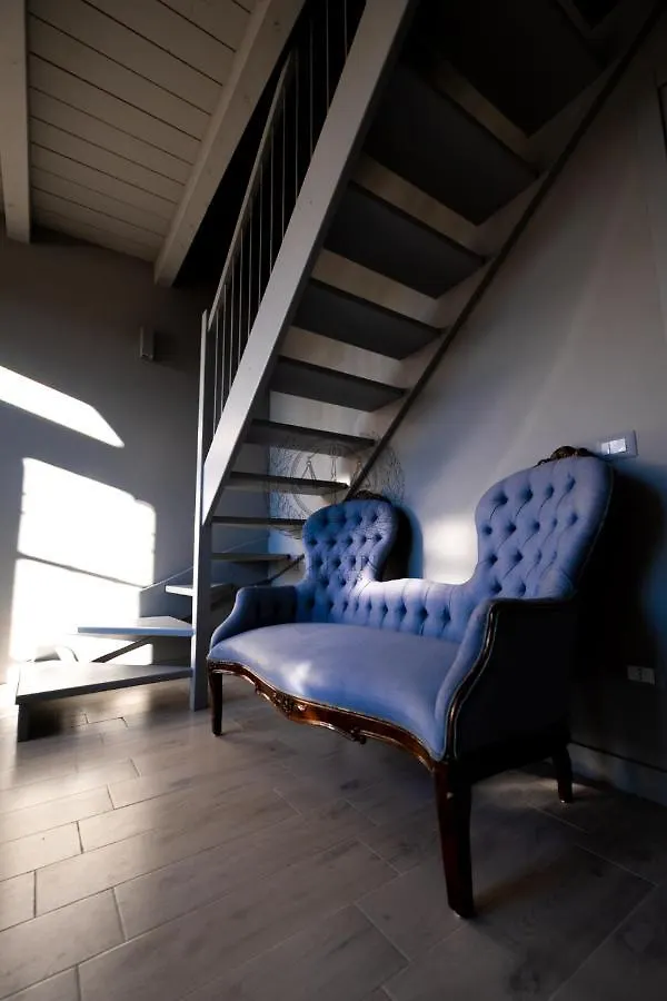 Officina Suites - Apartment , Navigli, Bocconi, Movida, Porta Ticinese Milan Italy